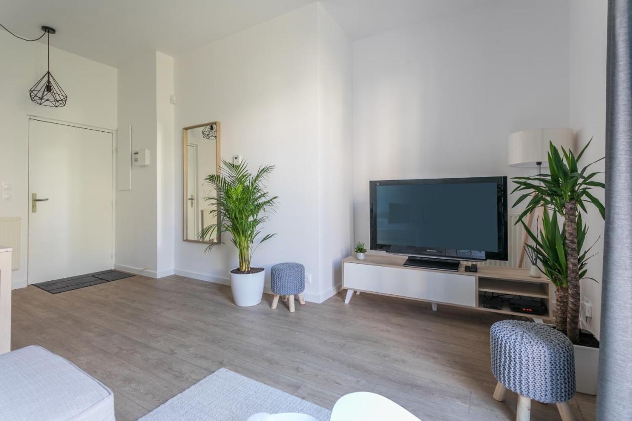 Nice Apartment Garden - 5 Min Disneyland Paris - Val D'Europe Center 谢西 外观 照片